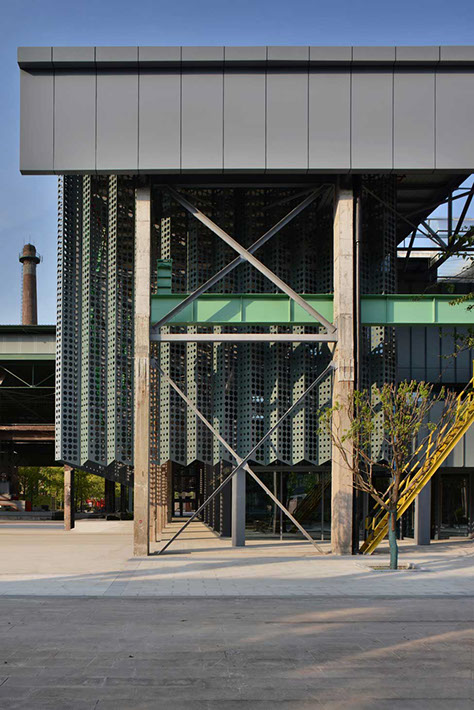 truss structure for perforated metal facade designed by WallaceLiu in Chongqing Industrial Museum